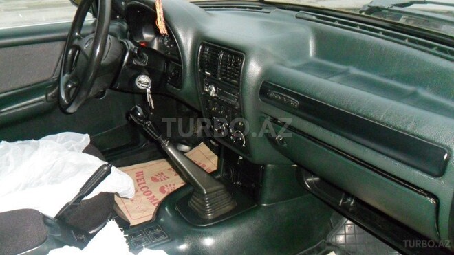 GAZ 31105 2005, 139,500 km - 2.3 l - Bakı