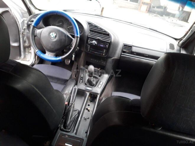 BMW 328 1995, 297,000 km - 2.8 l - Bakı