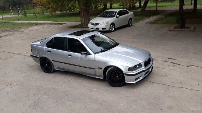 BMW 328 1995, 297,000 km - 2.8 l - Bakı