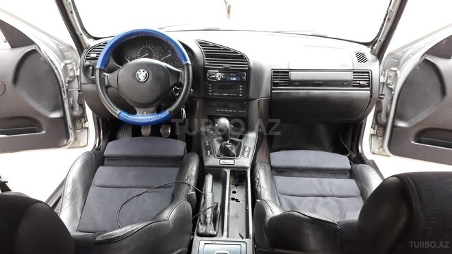 BMW 328 1995, 297,000 km - 2.8 l - Bakı