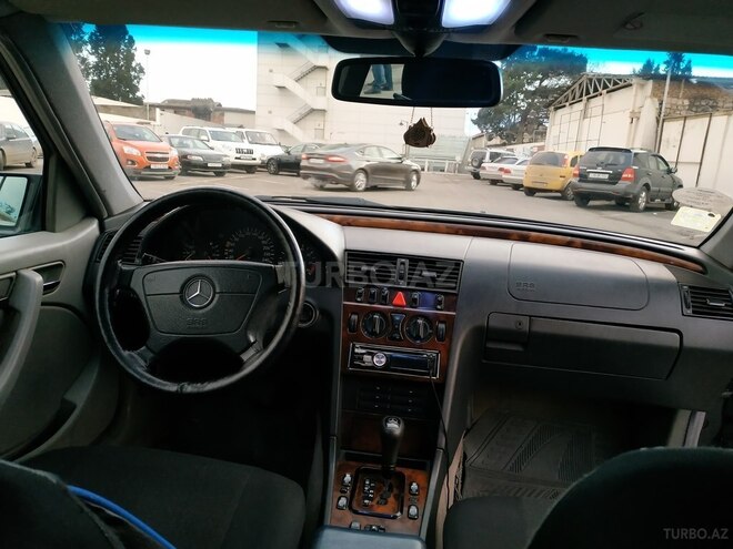 Mercedes C 280 2000, 159,000 km - 2.8 l - Gəncə