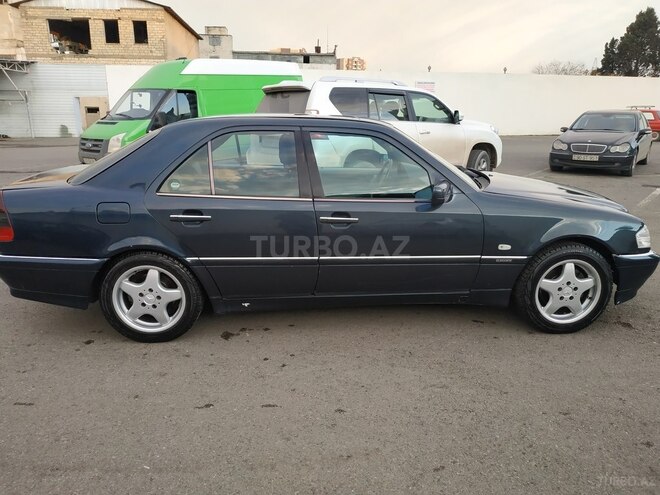 Mercedes C 280 2000, 159,000 km - 2.8 l - Gəncə