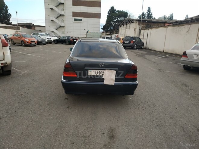 Mercedes C 280 2000, 159,000 km - 2.8 l - Gəncə