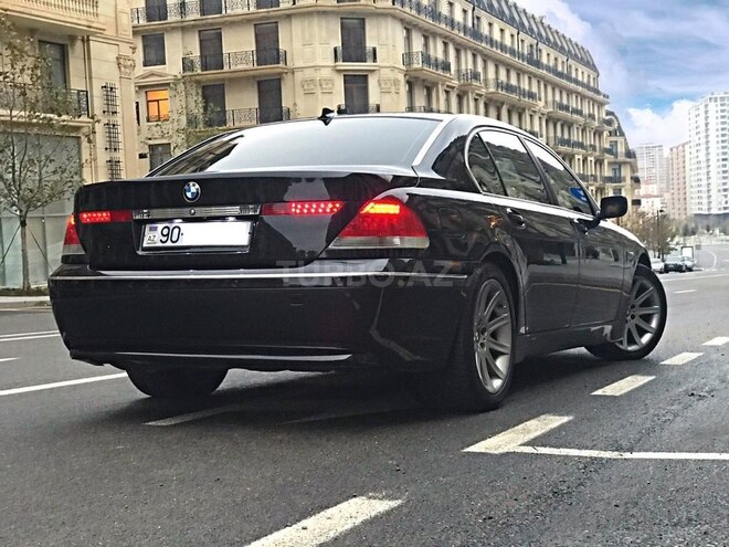 BMW 745 2002, 270,000 km - 4.4 л - Bakı