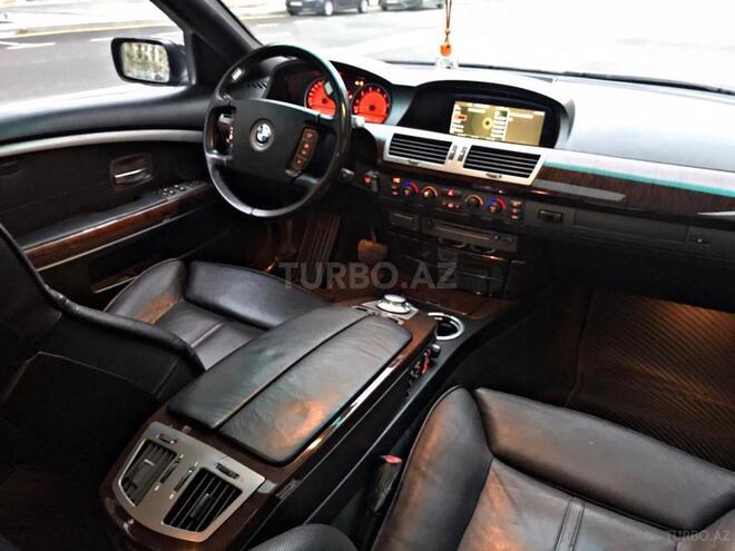 BMW 745 2002, 270,000 km - 4.4 л - Bakı