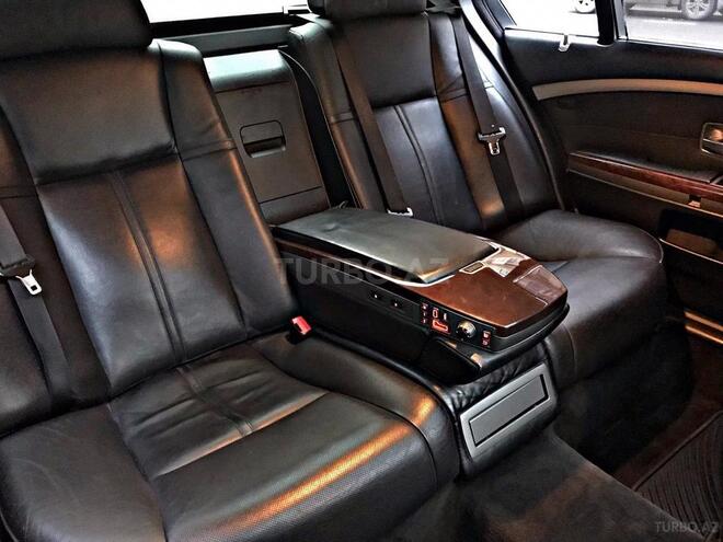 BMW 745 2002, 270,000 km - 4.4 л - Bakı