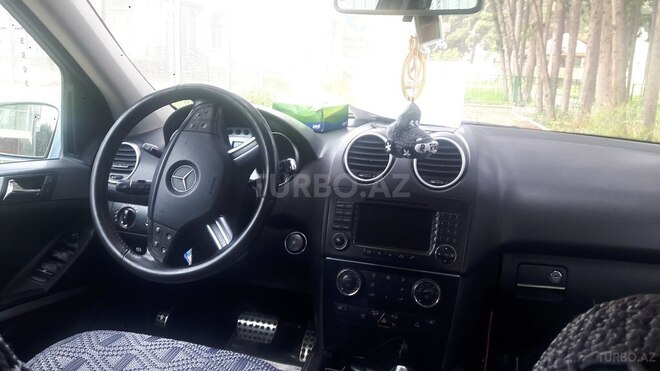 Mercedes ML 350 2008, 159,000 km - 3.5 l - Tovuz