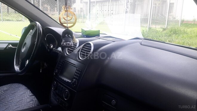 Mercedes ML 350 2008, 159,000 km - 3.5 l - Tovuz