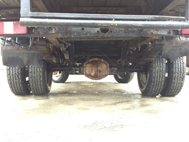 GAZ 330200 1996, 252,876 km - 2.4 l - Quba