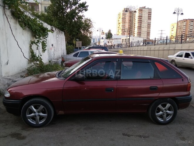 Opel Astra 1996, 355,100 km - 0.2 л - Bakı