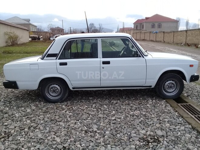 LADA (VAZ) 2107 2003, 175,896 km - 1.6 l - Quba
