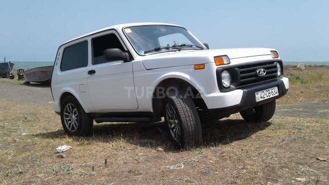 LADA (VAZ) Niva 2010, 130,000 km - 1.7 l - Lənkəran