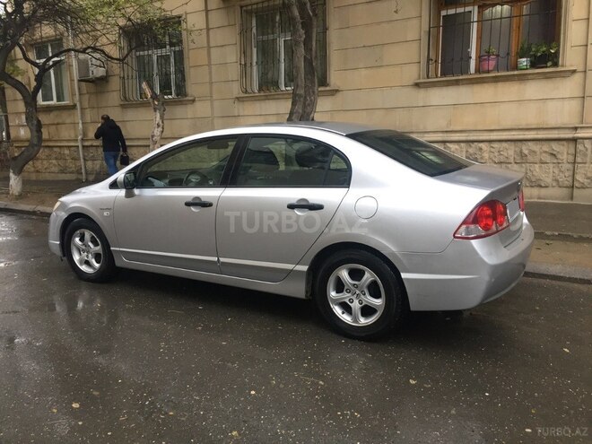 Honda Civic 2008, 270,000 km - 1.8 l - Bakı
