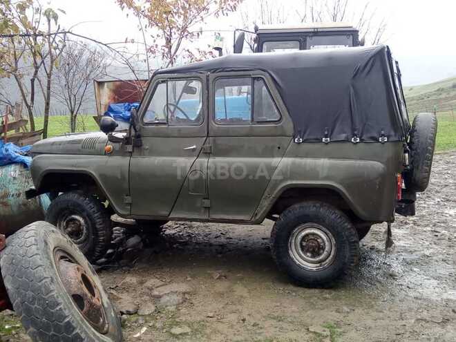 UAZ 31512 1987, 105,000 km - 0.4 l - Lerik