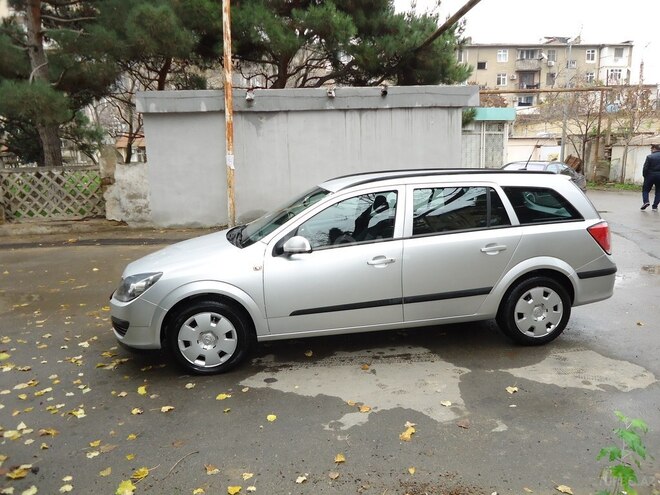 Opel Astra 2005, 154,006 km - 1.3 l - Bakı