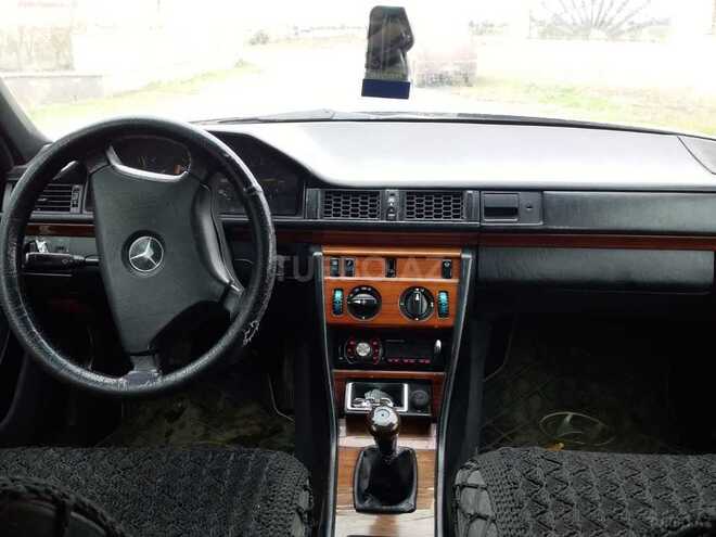 Mercedes E 200 1992, 570,000 km - 2.0 l - Bakı