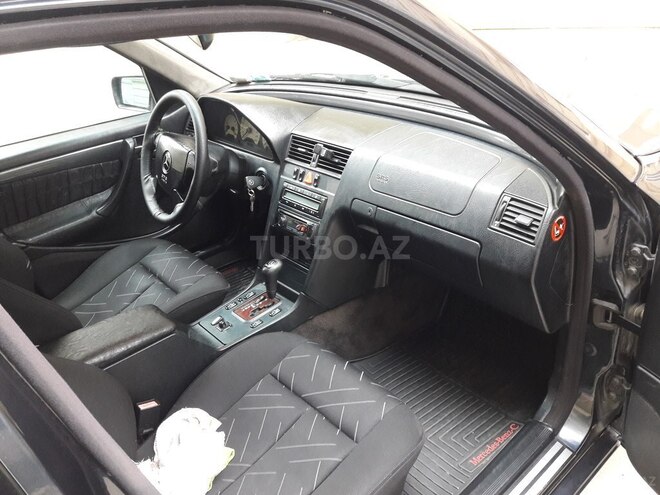 Mercedes C 240 1998, 280,000 km - 2.4 л - Bakı