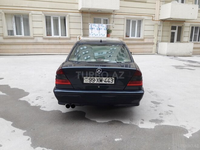 Mercedes C 240 1998, 280,000 km - 2.4 л - Bakı