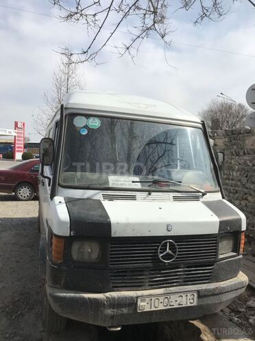 Mercedes 208 D 1994, 563,254 km - 2.4 l - Beyləqan