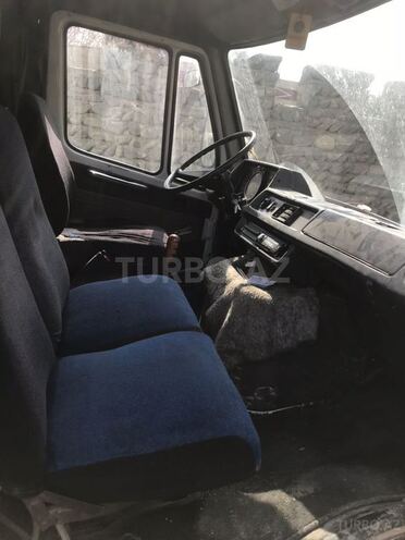 Mercedes 208 D 1994, 563,254 km - 2.4 l - Beyləqan