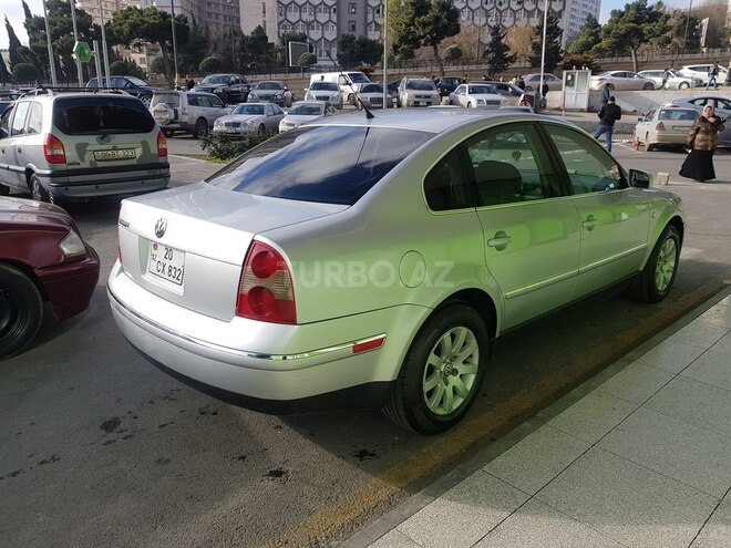 Volkswagen Passat 2003, 320,000 km - 1.8 l - Bakı