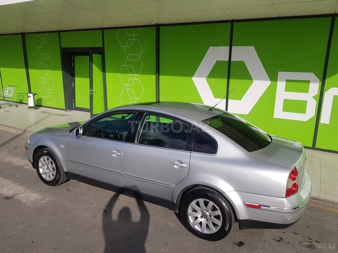 Volkswagen Passat 2003, 320,000 km - 1.8 l - Bakı