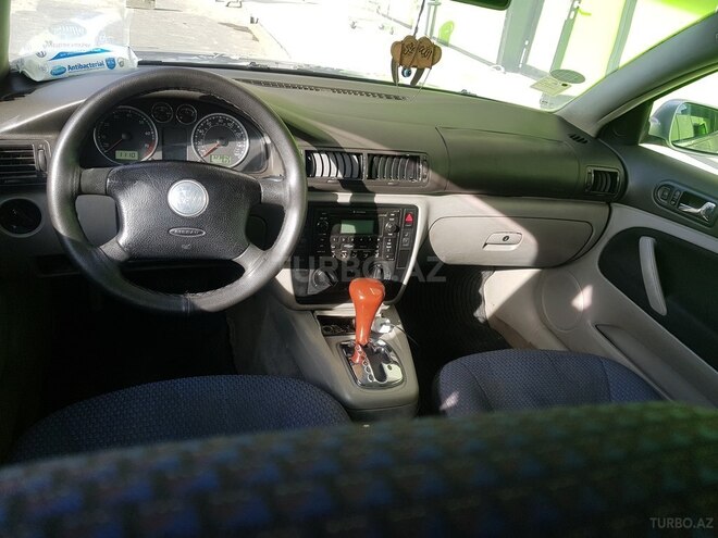Volkswagen Passat 2003, 320,000 km - 1.8 l - Bakı