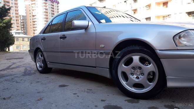 Mercedes C 230 1999, 324,864 km - 2.0 l - Bakı