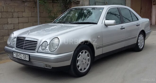 Mercedes E 280 1999, 182,000 km - 2.8 l - Bakı