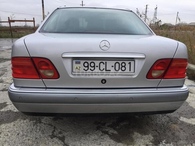 Mercedes E 280 1999, 182,000 km - 2.8 l - Bakı