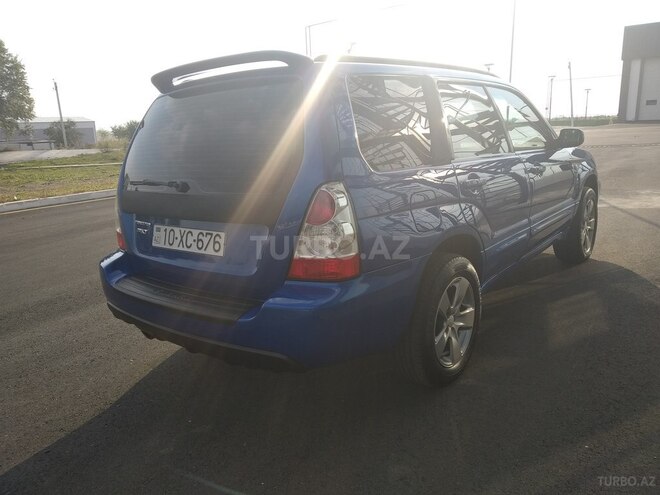Subaru Forester 2003, 223,000 km - 2.0 l - Zaqatala