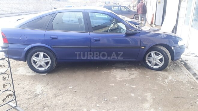 Opel Vectra 1996, 350,000 km - 2.0 l - Bakı