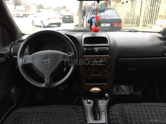 Opel Astra 1998, 310,000 km - 2.0 l - Bakı