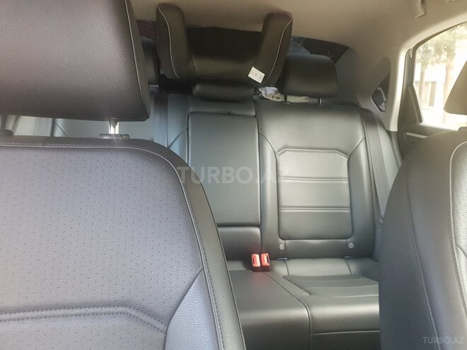 Volkswagen Passat 2017, 23,800 km - 1.8 l - Bakı
