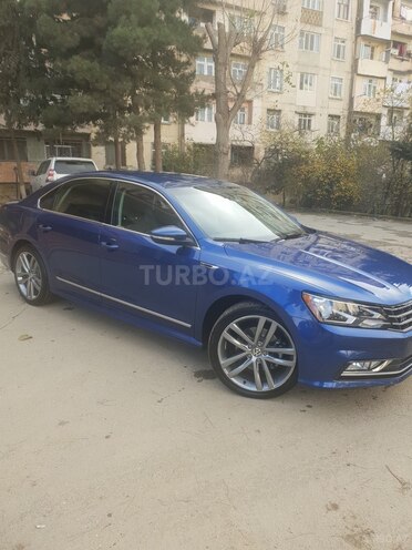 Volkswagen Passat 2017, 23,800 km - 1.8 l - Bakı