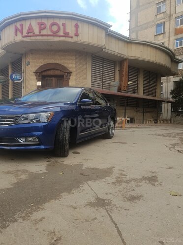 Volkswagen Passat 2017, 23,800 km - 1.8 l - Bakı