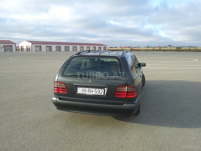 Mercedes E 220 1999, 473,000 km - 2.2 l - Bakı