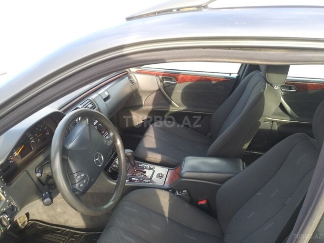 Mercedes E 220 1999, 473,000 km - 2.2 l - Bakı