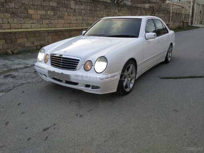 Mercedes E 270 2000, 400,000 km - 2.7 l - Bakı