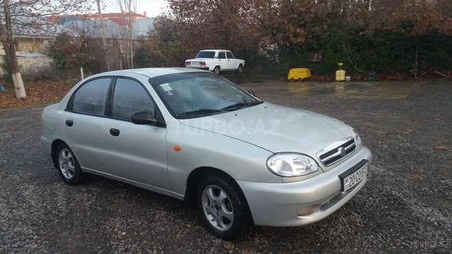 Daewoo Lanos 2010, 60,000 km - 1.5 л - Gəncə