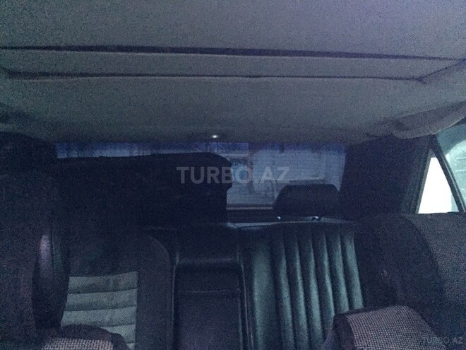Mercedes E 300 1989, 390,621 km - 3.0 l - Bakı