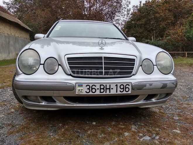 Mercedes E 220 2000, 400,102 km - 0.3 л - Qəbələ