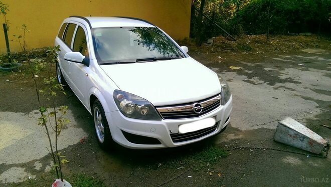 Opel Astra 2006, 220,000 km - 1.7 l - Bakı