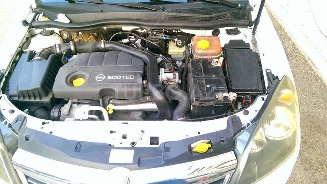Opel Astra 2006, 220,000 km - 1.7 l - Bakı
