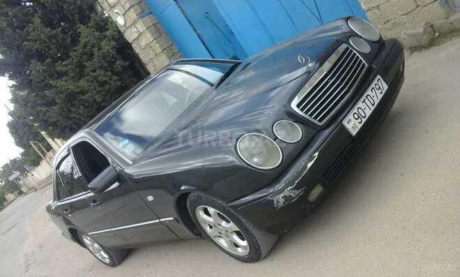 Mercedes E 240 1996, 445,000 km - 2.4 л - Bakı