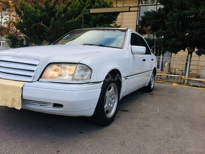 Mercedes C 180 1996, 325,000 km - 1.8 l - Bakı