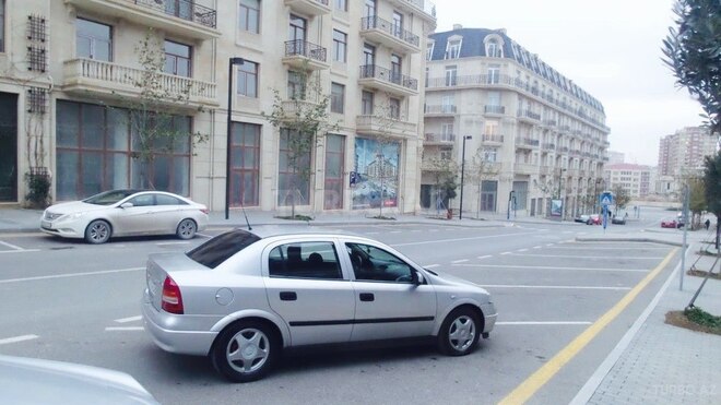 Opel Astra 1998, 290,000 km - 1.6 l - Bakı