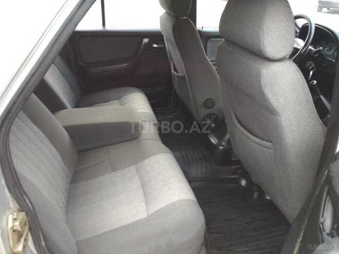GAZ 31105 2004, 111,000 km - 2.4 l - Bakı