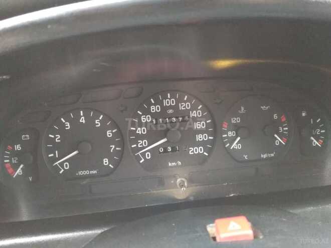 GAZ 31105 2004, 111,000 km - 2.4 l - Bakı