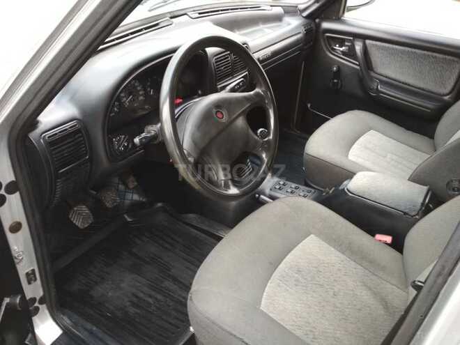 GAZ 31105 2004, 111,000 km - 2.4 l - Bakı